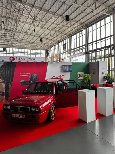 Stánek 6 x 3 m se stojanem